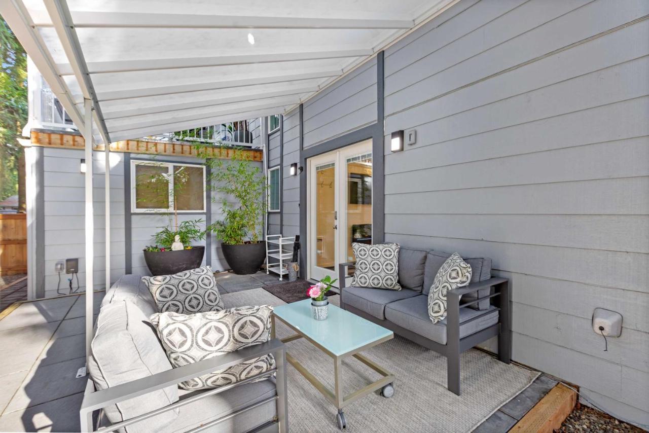 Dog-Friendly Redmond Area Home With Fenced Yard! Exterior photo